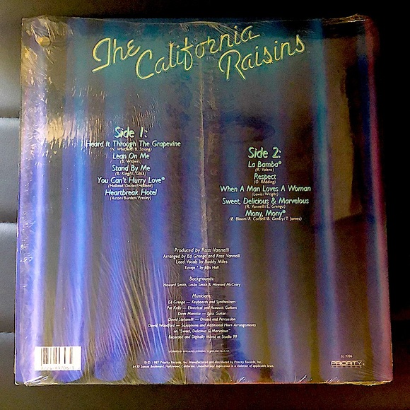 The California Raisins Sing The Hit Songs Vinyl LP 1987- Record w/poster - Picture 3 of 4